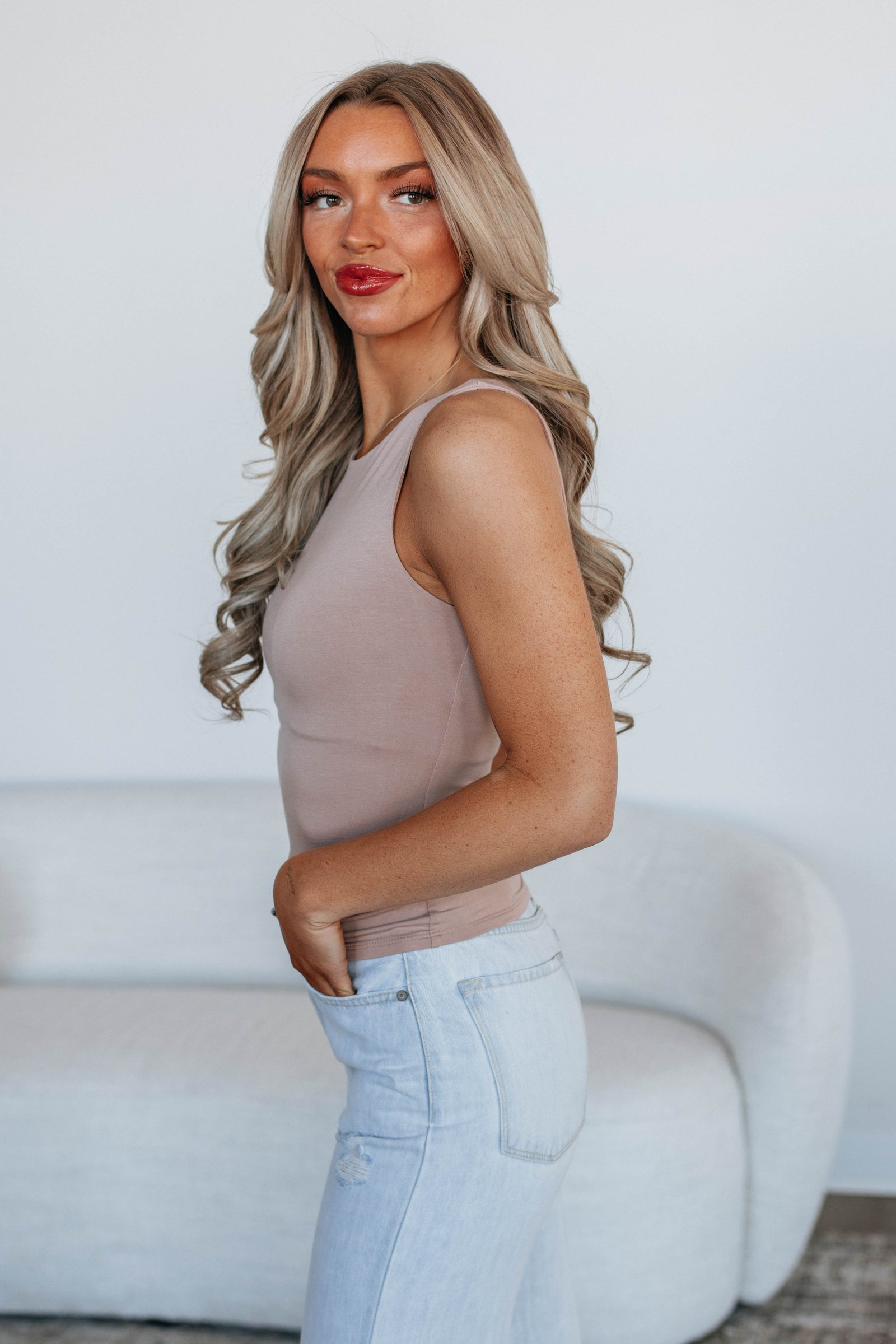 Ariel Basic Tank - Hazelnut - Image 2