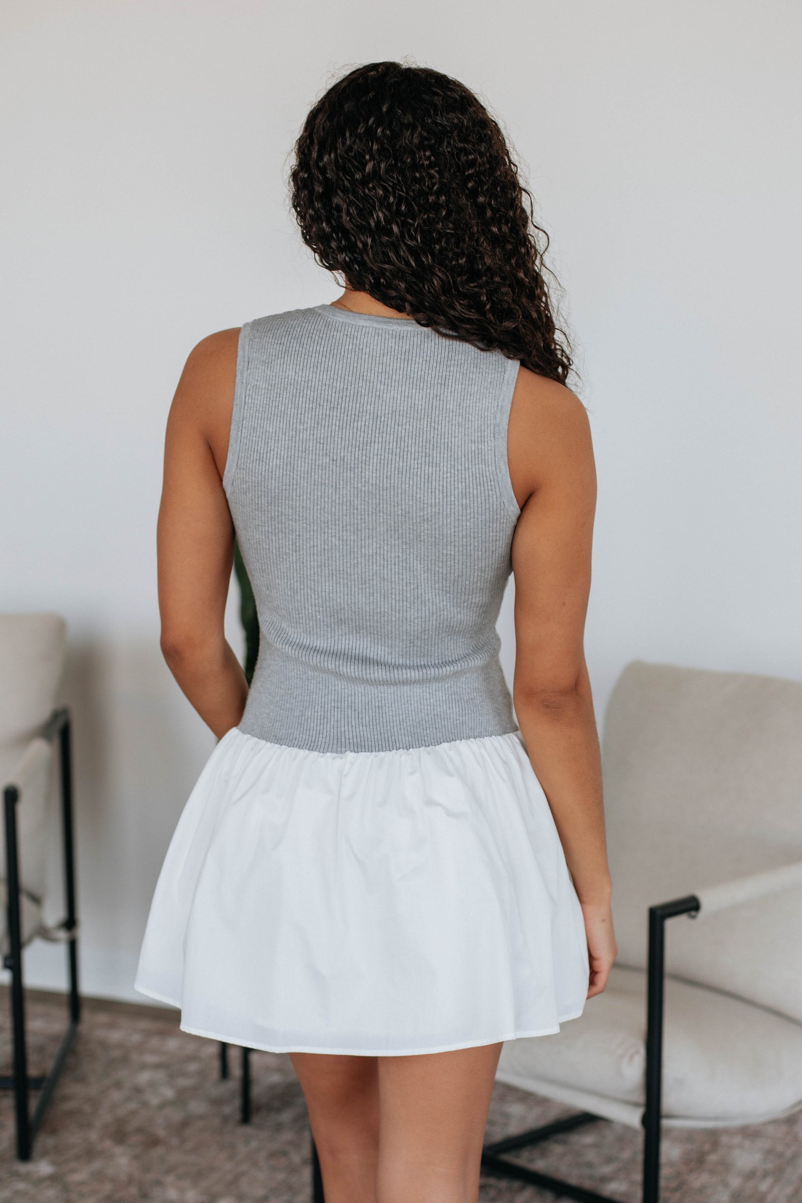 Nina Contrast Dress - Image 4
