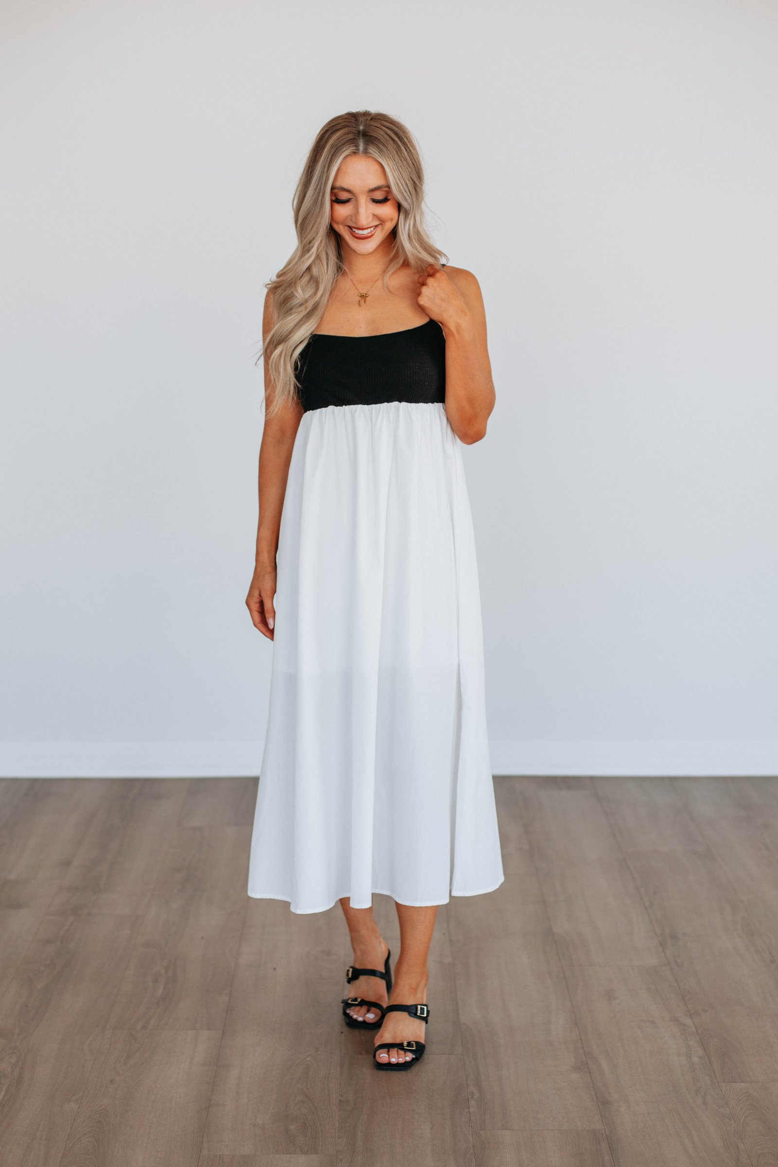 Marleigh Babydoll Midi Dress - Image 4